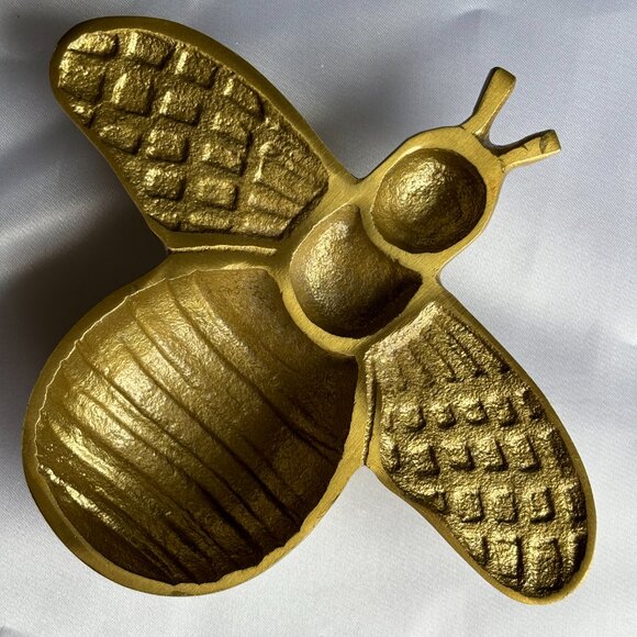 Cast Iron/Metal Gold Bee Shaped Dish Tray - Picture 1 of 5